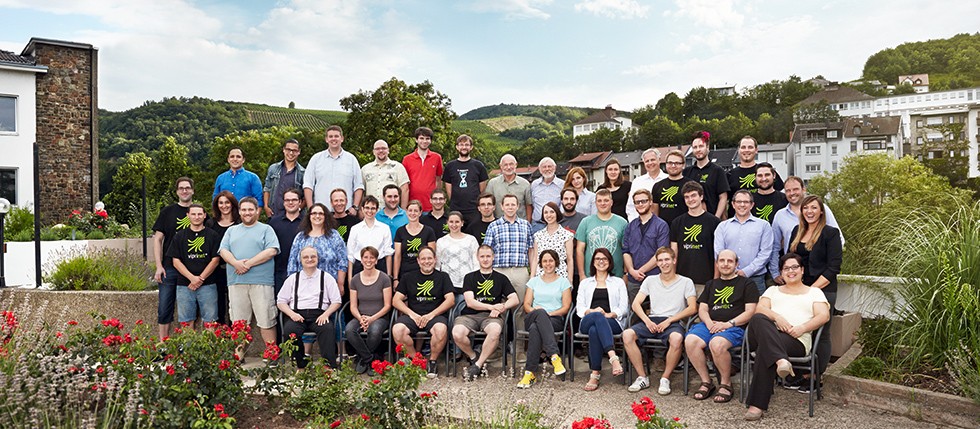 boensch_viprinet_gruppenportrait2015